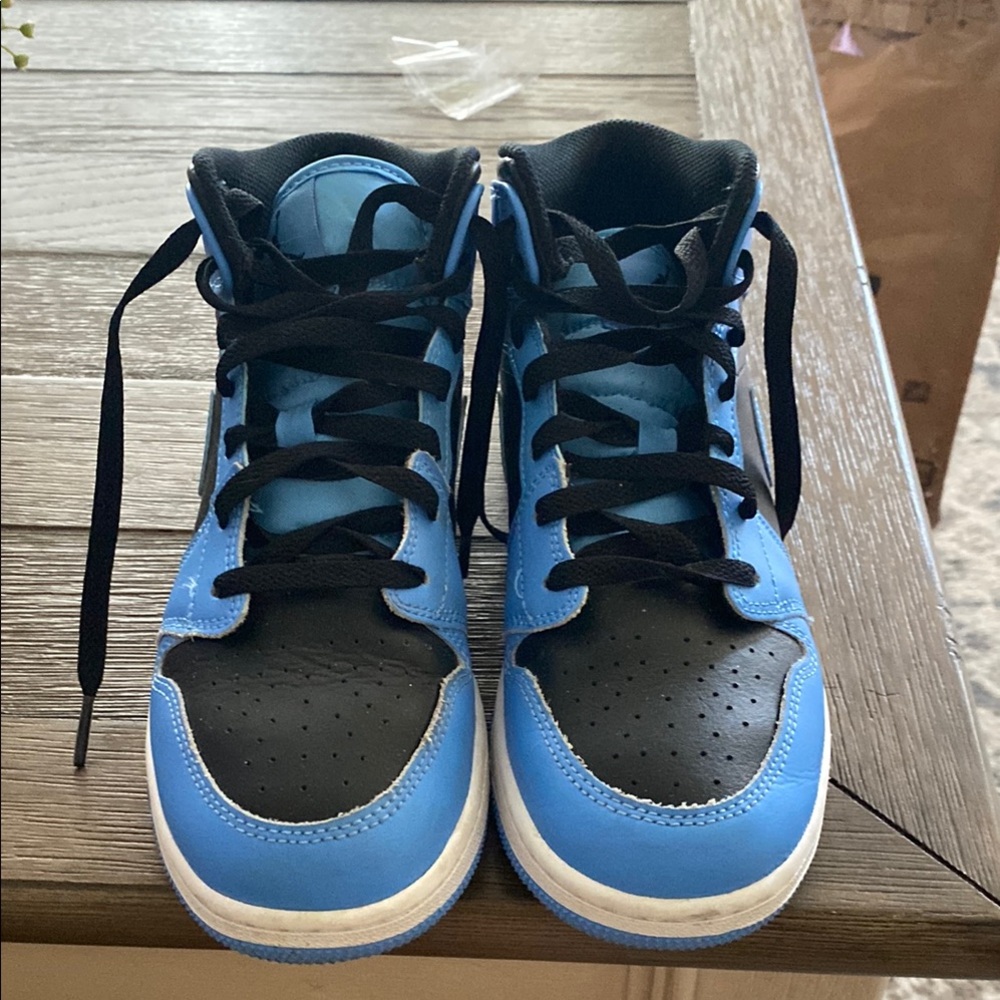Jordan Blue and Black Sneakers